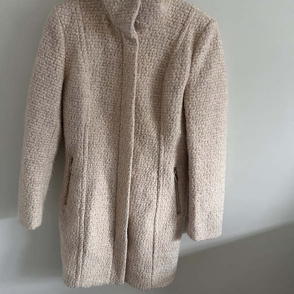 H&M Coat - Picture 2 of 3